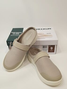 Staheekum Women's Slip-On Clog in Taupe